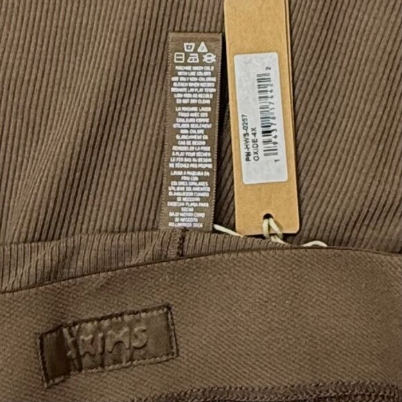 SKIMS Soft Lounge Boxer Oxide 4X - Picture 7 of 9